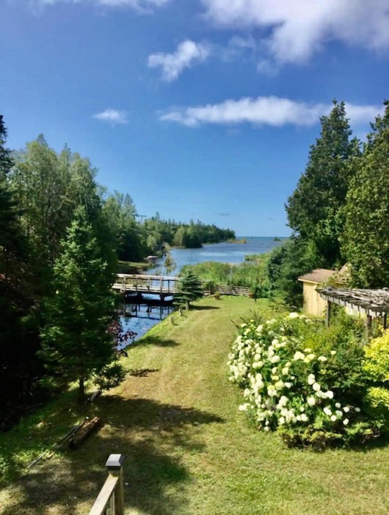 la Villa Kayak Cove - Tobermory Esterno foto